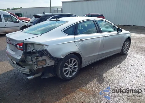 2017 Ford Fusion Se from USA, damaged, VIN 3FA6P0HD3HR129154
